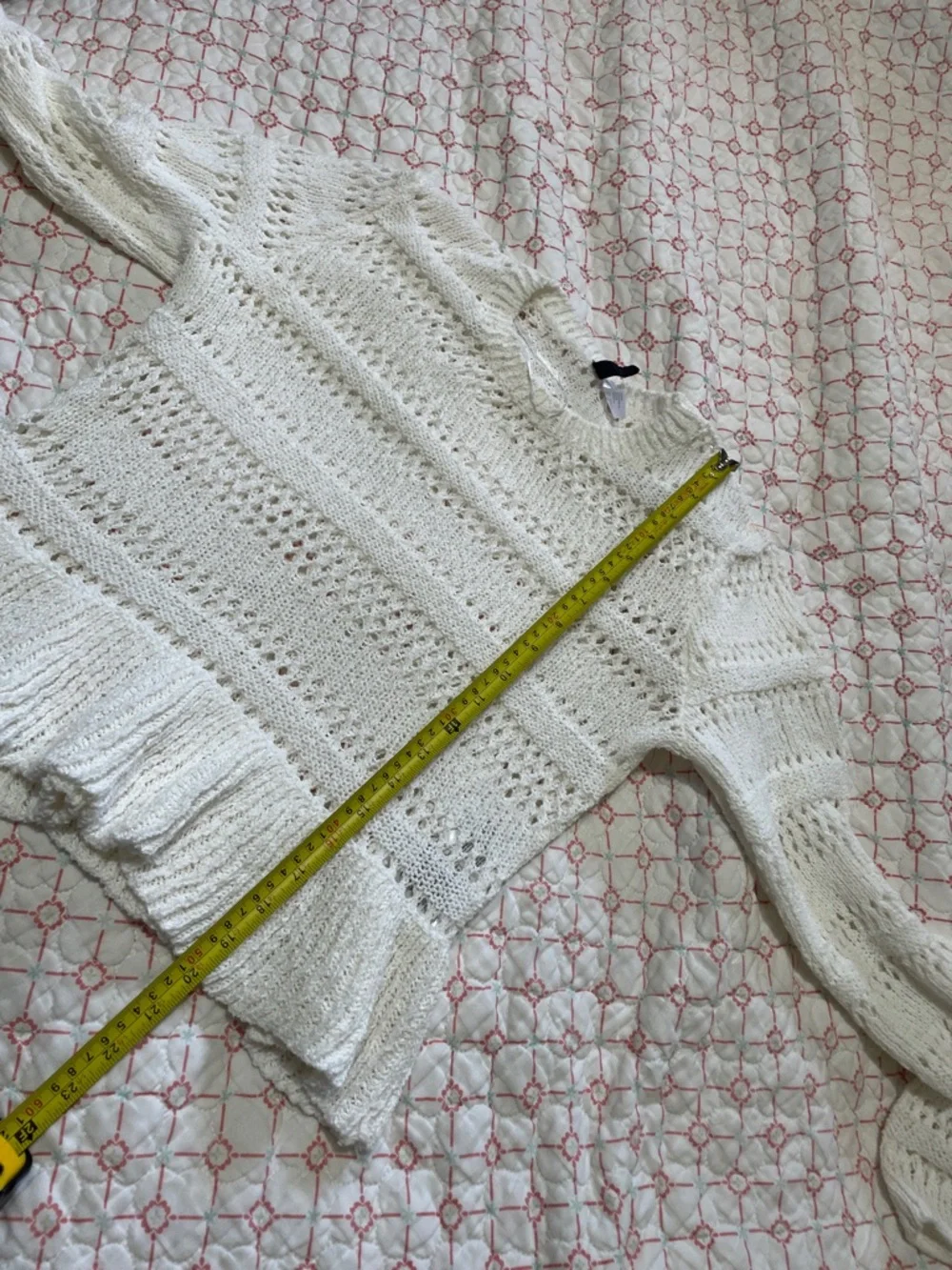 H&M crochet white top with peplum